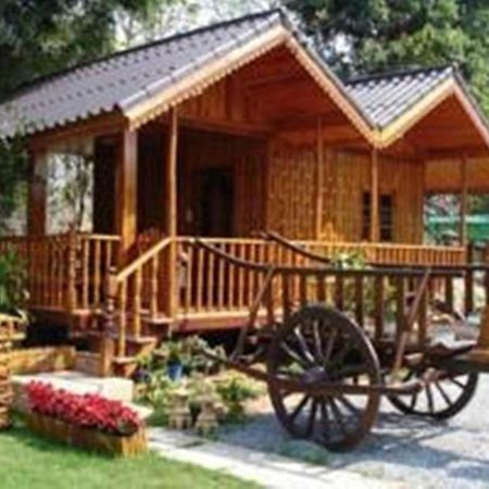 Home Stay Stc Bed And Breakfast Udon Thani Exterior photo