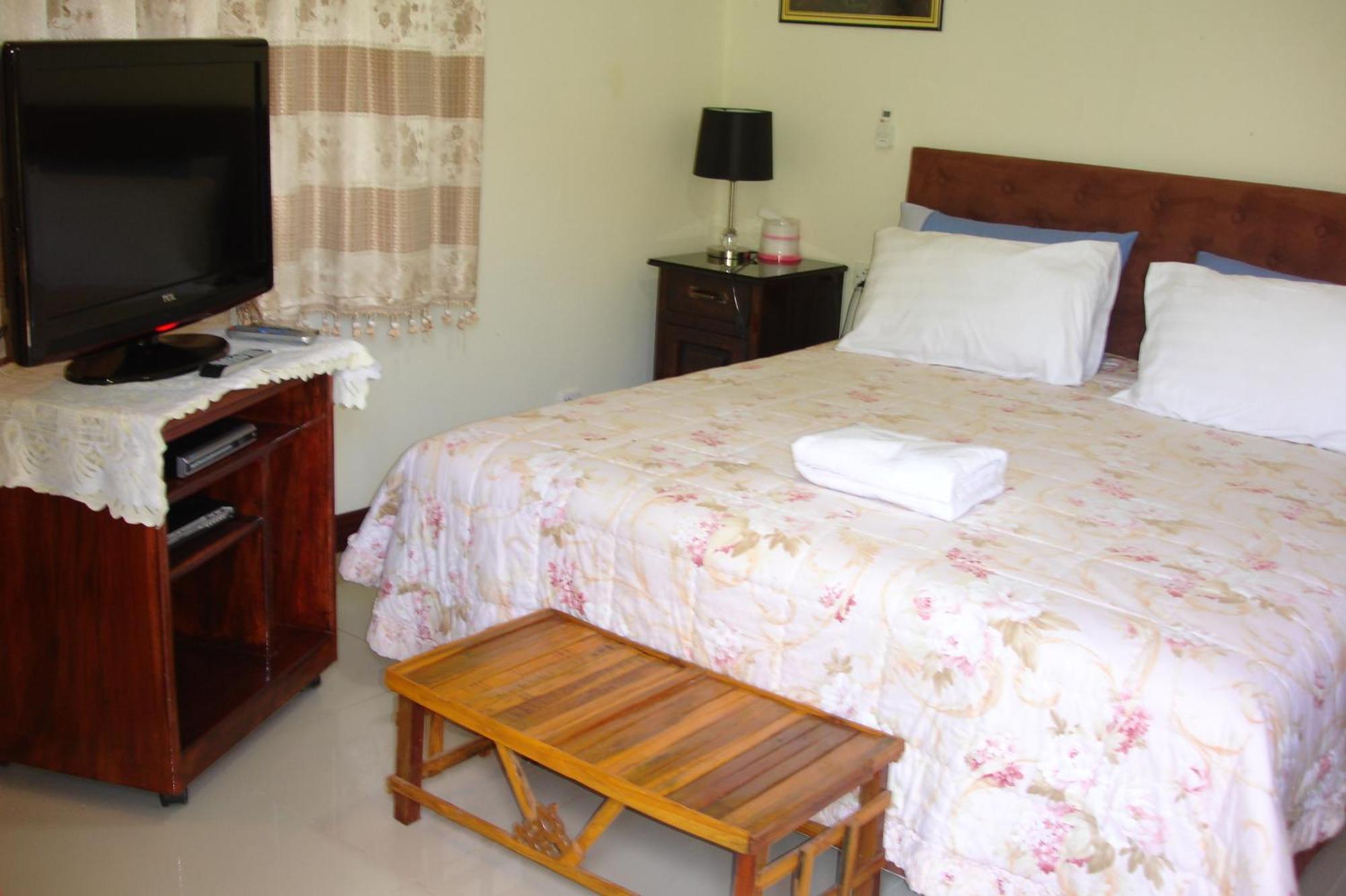 Home Stay Stc Bed And Breakfast Udon Thani Exterior photo